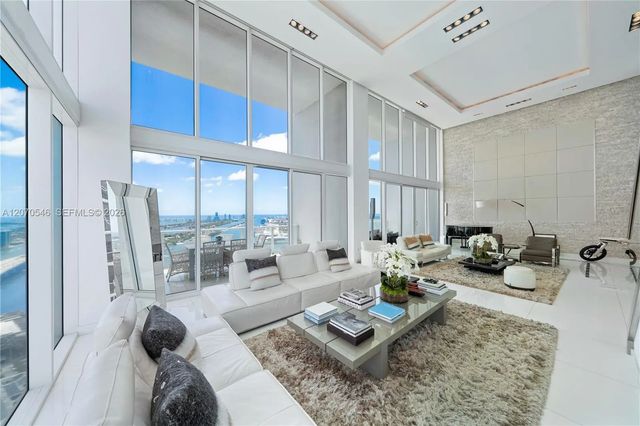 2 of 49 - 1040 Biscayne Boulevard #4403, Miami, FL
