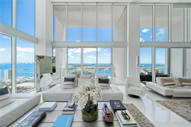 4 of 49 - 1040 Biscayne Boulevard #4403, Miami, FL