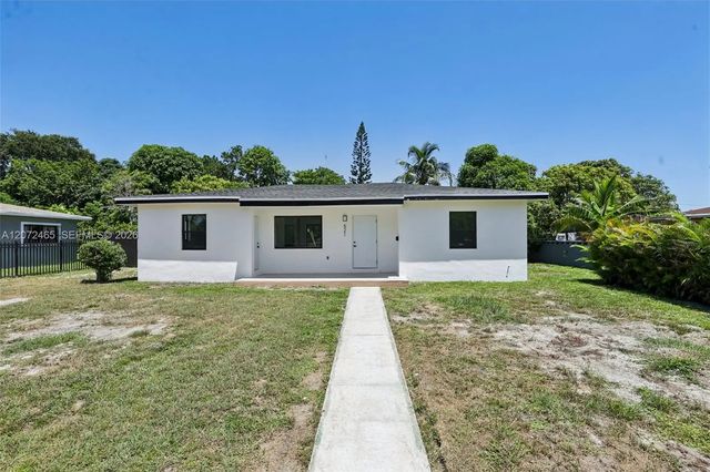 2 of 56 - 521 Nw 189th Terrace, Miami Gardens, FL
