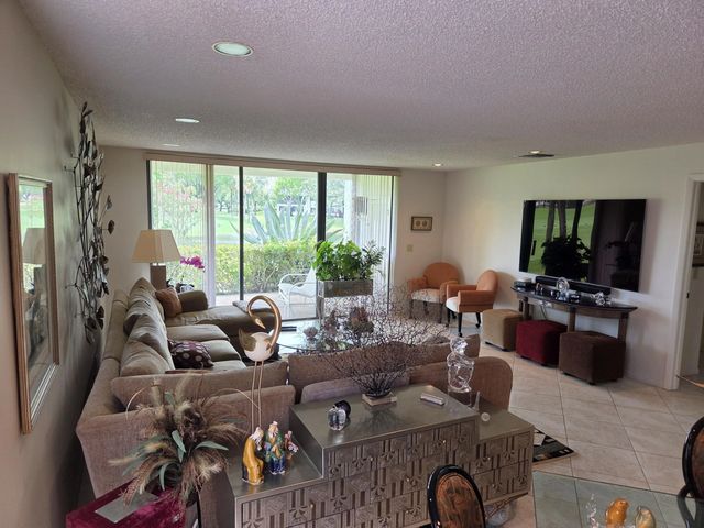 5 of 14 - 61 Eastgate Drive #a, Boynton Beach, FL