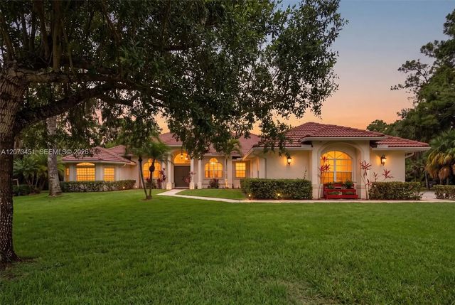1215 Stallion Drive, Loxahatchee