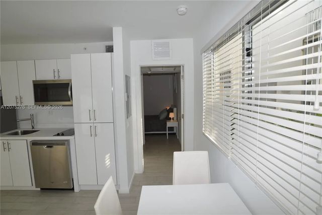 4 of 10 - 1601 Meridian Avenue #101, Miami Beach, FL