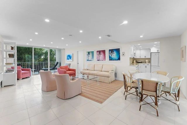 5 of 41 - 2774 S Ocean Boulevard #409, Palm Beach, FL