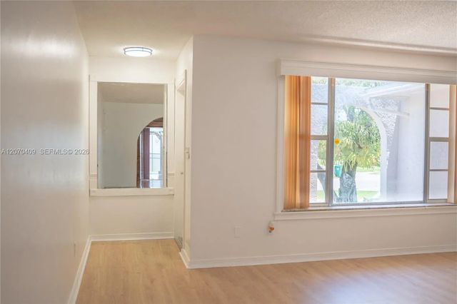 2 of 33 - 20200 Sw 90th Ave Road, Cutler Bay, FL