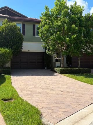 Photo of Listing #B26069011