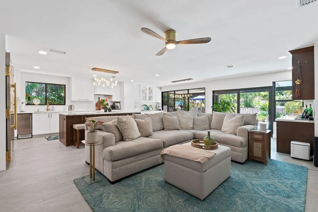 5 of 32 - 1230 Taylor Street, Hollywood, FL