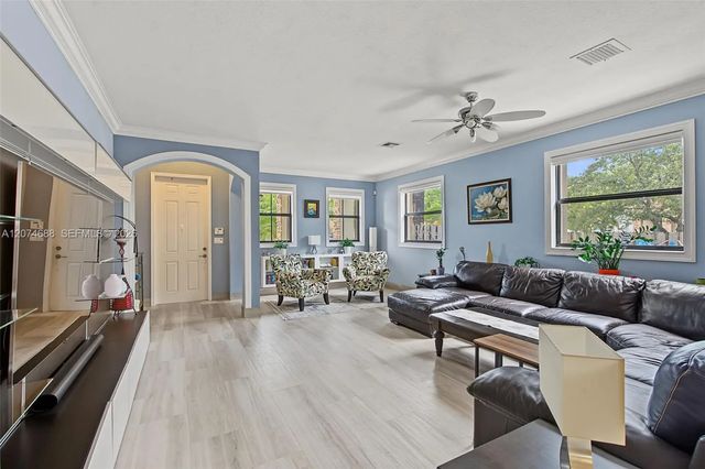 5 of 37 - 24065 Sw 113th Passage, Homestead, FL