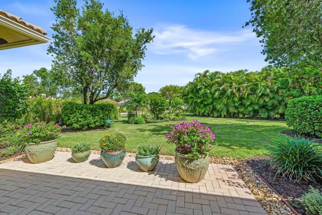 2 of 39 - 9139 Bay Harbour Circle, West Palm Beach, FL