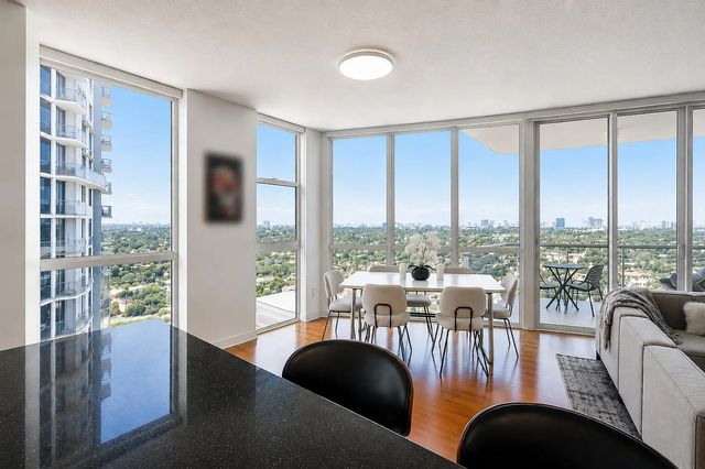 111 Se 8th Avenue #1402, Fort Lauderdale