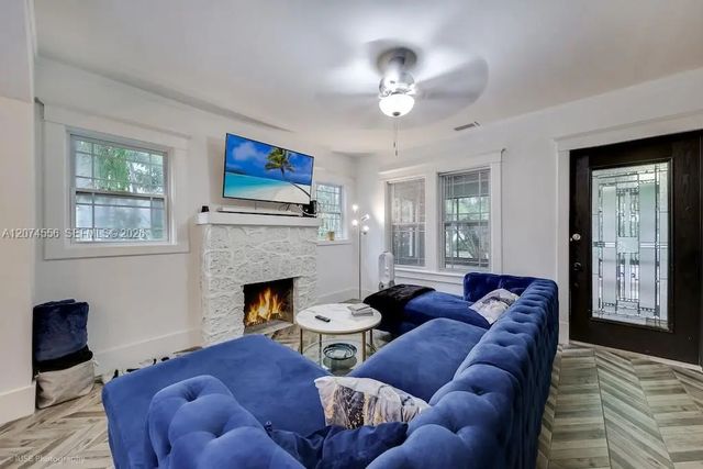 4 of 15 - 46 Ne 43rd Street, Miami, FL