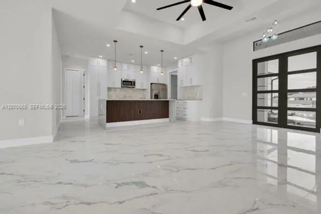 3 of 42 - 1413 Ne 4th Place, Cape Coral, FL