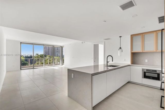 4 of 48 - 2200 Brickell Avenue #416, Miami, FL