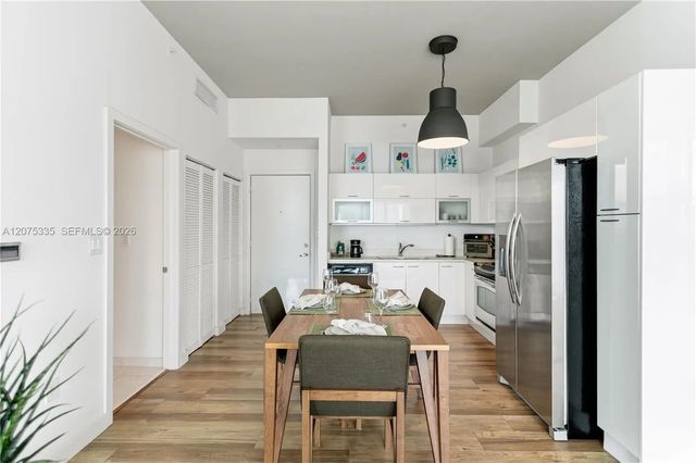 4 of 21 - 133 Ne 2nd Avenue #2904, Miami, FL