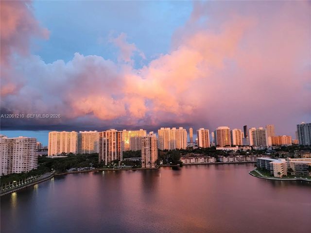 2 of 45 - 18081 Biscayne Boulevard #1805, Aventura, FL