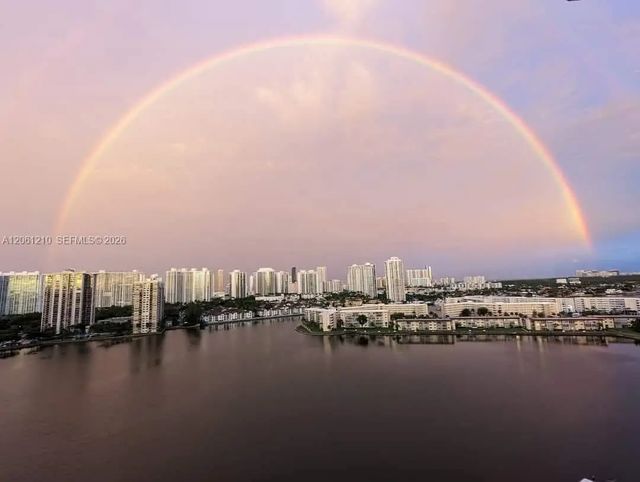 3 of 45 - 18081 Biscayne Boulevard #1805, Aventura, FL