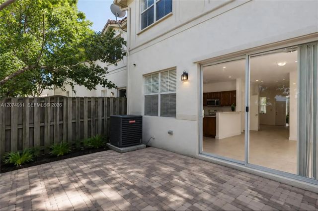 2 of 12 - 8171 Nw 107th Court, Doral, FL