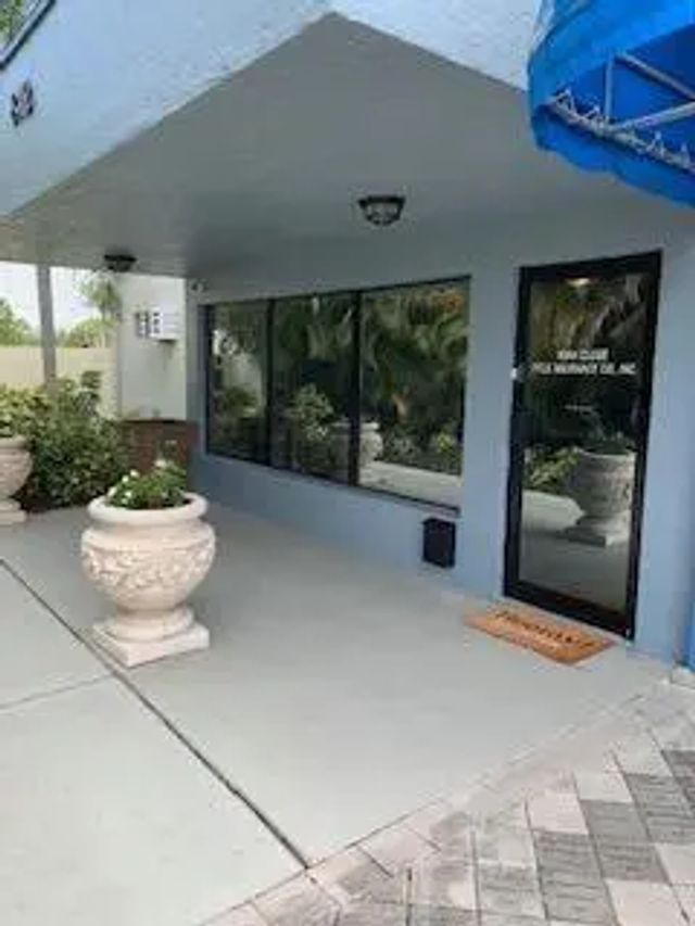 812 Se 8th Avenue, Deerfield Beach
