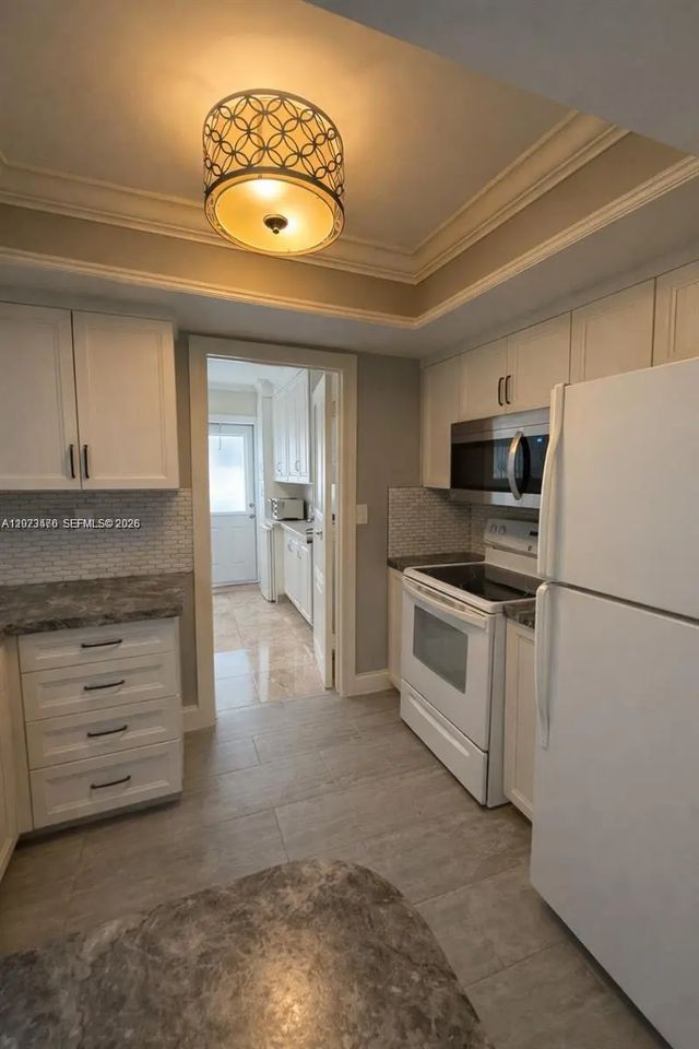 5 of 16 - 4208 Nw 47th Court, Tamarac, FL