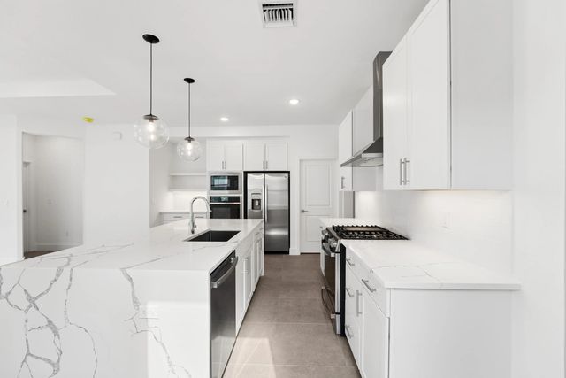 5 of 36 - 6165 Nw Tuckaway Avenue #168, Port St. Lucie, FL