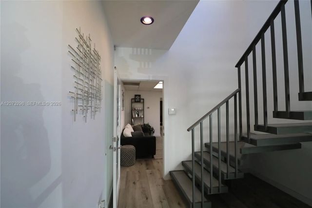 3 of 14 - 7452 Sw 48th Street, Miami, FL