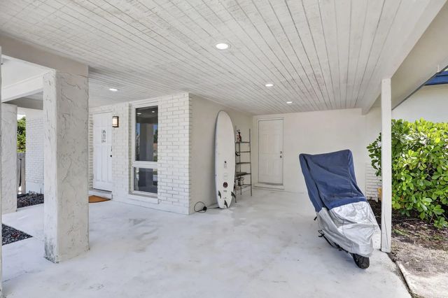 4 of 35 - 840 Bradley Street, West Palm Beach, FL
