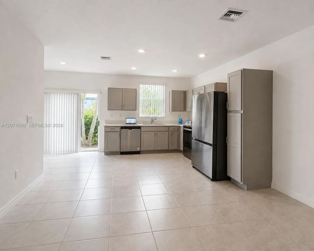 2 of 24 - 364 Nw 8th Court #364, Pompano Beach, FL