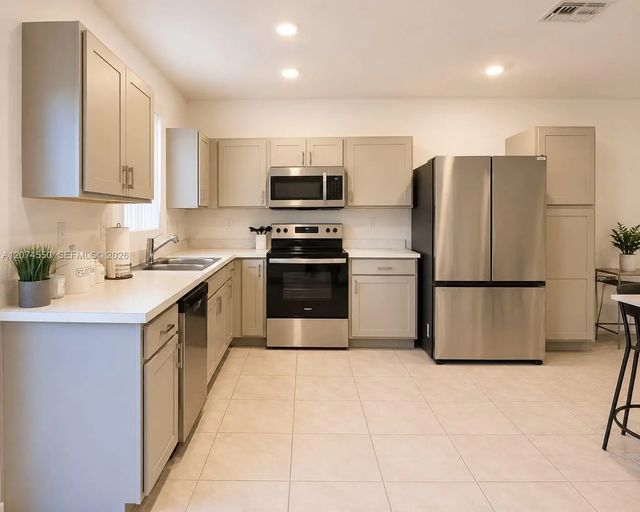 3 of 24 - 364 Nw 8th Court #364, Pompano Beach, FL
