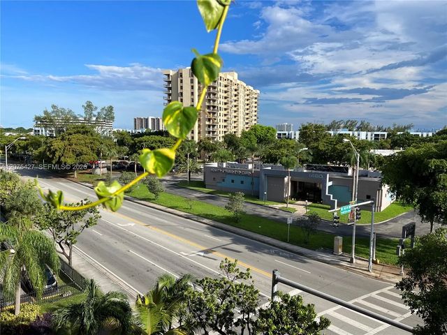 1465 Ne 123rd Street #515, North Miami