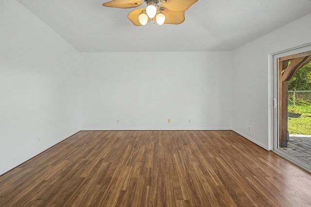 5 of 32 - 2585 Se Lakewood Street, Port St. Lucie, FL