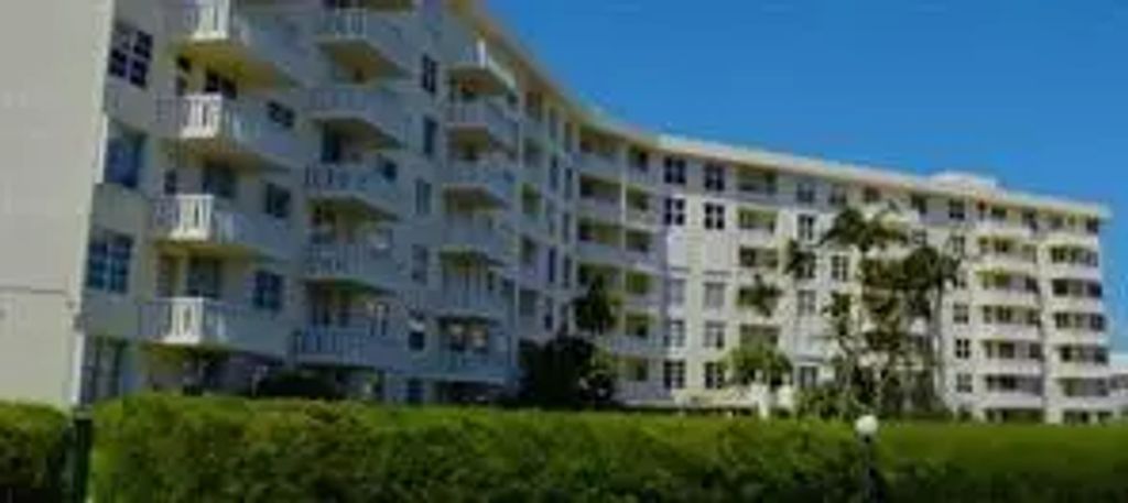 2851 S Ocean Boulevard, Boca Raton