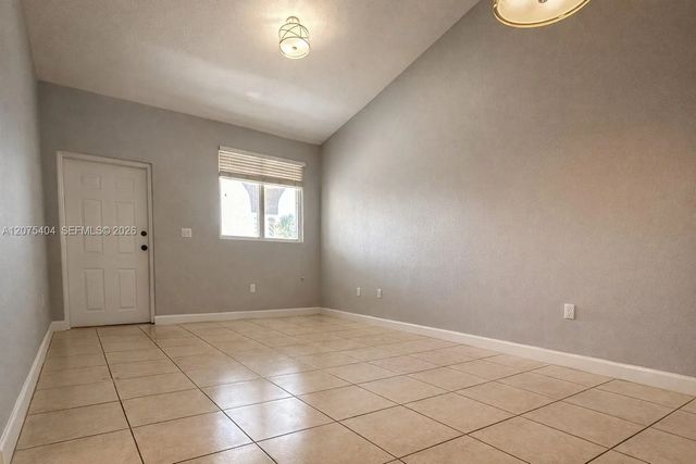 2 of 17 - 2908 Se 17th Avenue #202, Homestead, FL