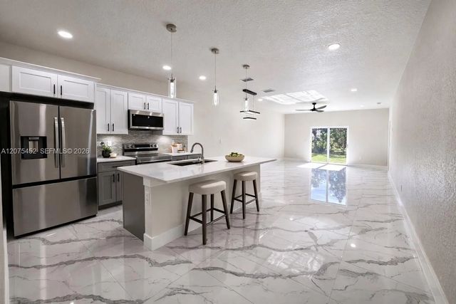 3 of 39 - 4816/4818 24th Street Sw, Lehigh Acres, FL