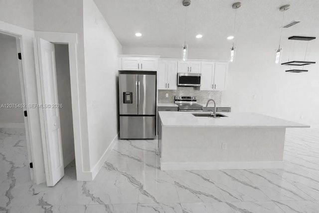 4 of 39 - 4816/4818 24th Street Sw, Lehigh Acres, FL