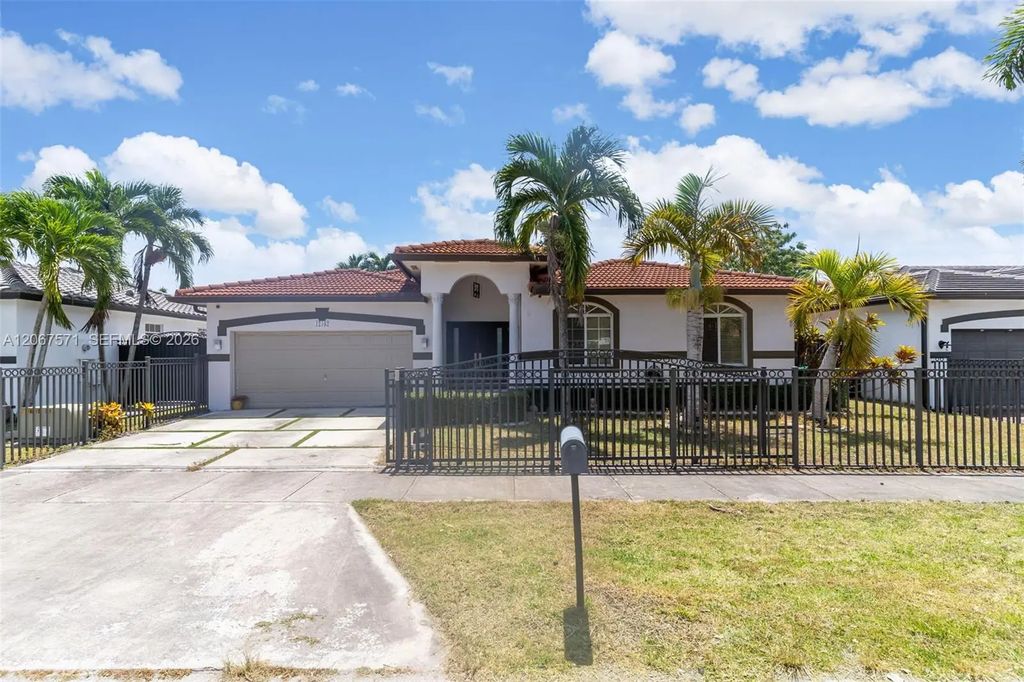 12382 Sw 213th Terrace, Miami