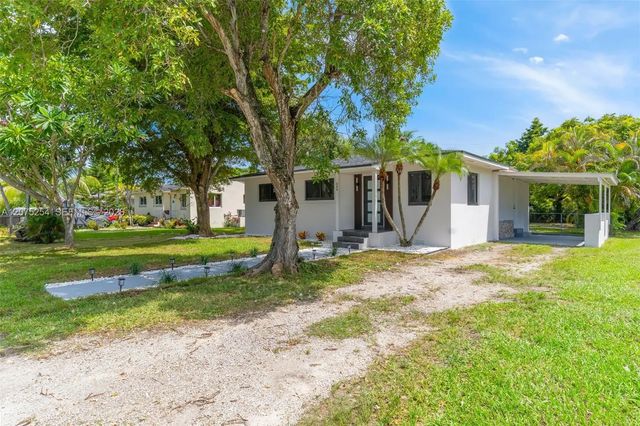 3 of 37 - 544 Nw 12th Street, Homestead, FL