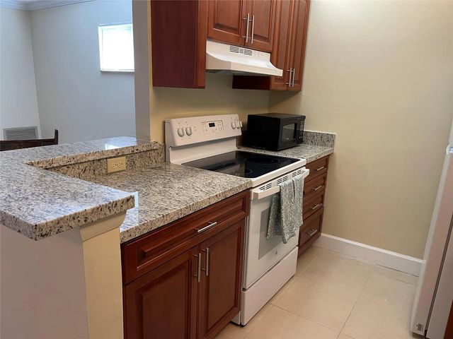 4 of 14 - 26 Crossings Circle #g, Boynton Beach, FL