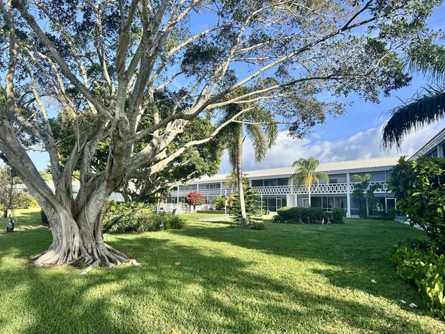 331 Tequesta Drive #216, Tequesta