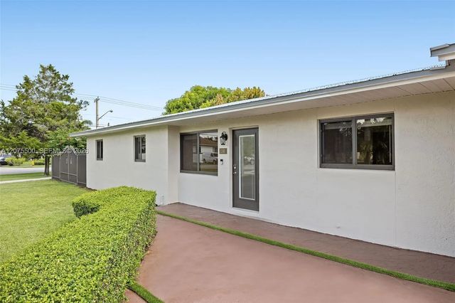 5 of 35 - 1391 Nw 18th Street, Homestead, FL