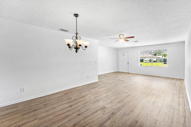 2 of 23 - 149 Arrowhead Circle, Jupiter, FL