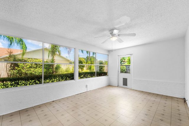 4 of 23 - 149 Arrowhead Circle, Jupiter, FL