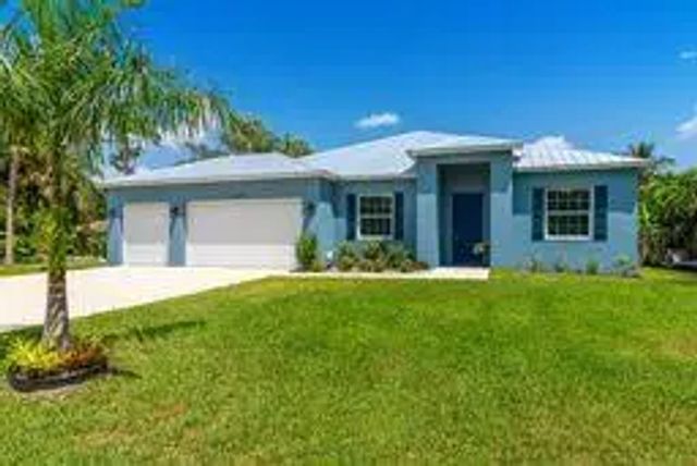 3 of 33 - 2070 Nw Pine Tree Way, Stuart, FL