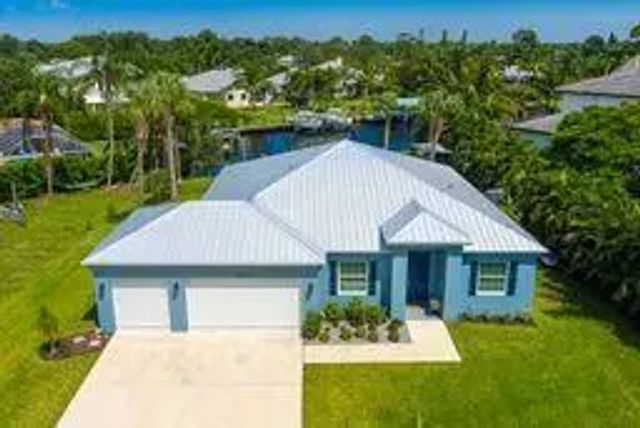 4 of 33 - 2070 Nw Pine Tree Way, Stuart, FL