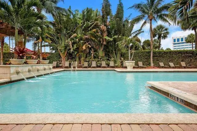 4 of 14 - 616 Clearwater Park Road #407, West Palm Beach, FL