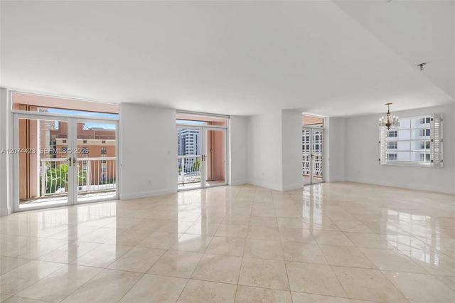 4 of 81 - 721 Biltmore Way #601, Coral Gables, FL