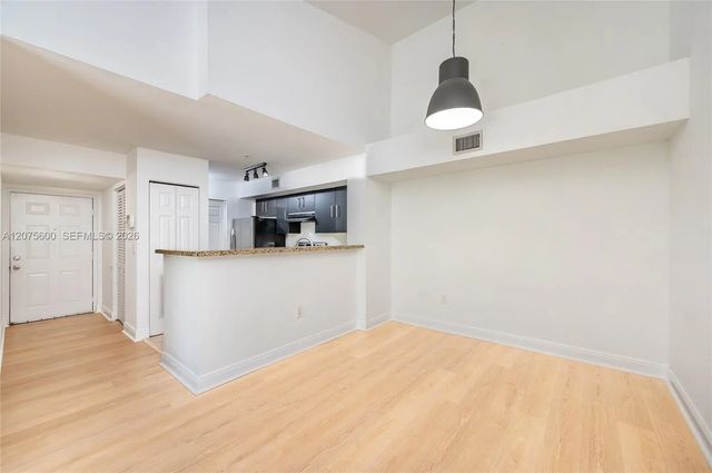 3 of 22 - 11145 Sw 6th Street #302, Pembroke Pines, FL