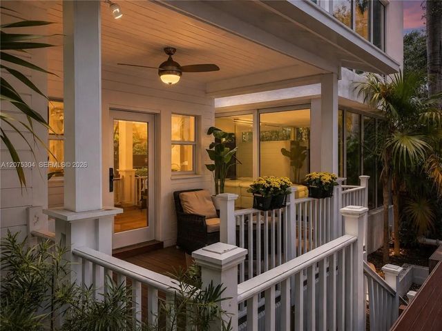 234 Washington Avenue #a, Miami Beach