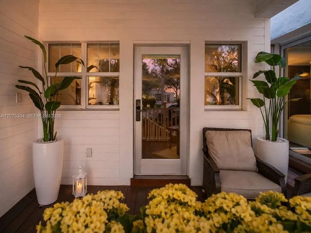 3 of 25 - 234 Washington Avenue #a, Miami Beach, FL