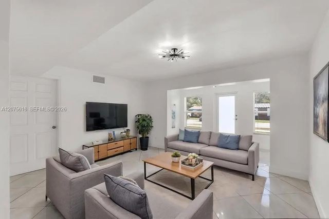 2 of 49 - 2539 Coolidge Street, Hollywood, FL