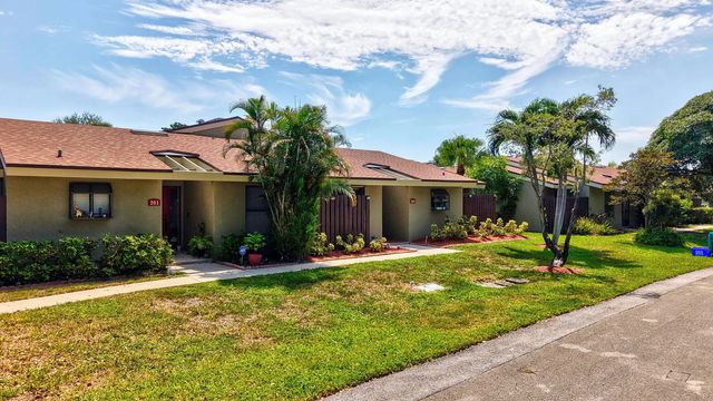 2 of 43 - 204 Meadows Drive, Boynton Beach, FL