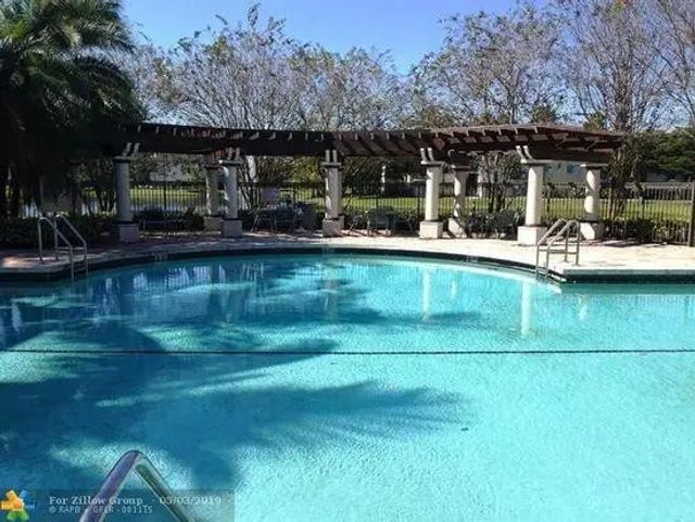 4 of 18 - 4159 N Haverhill Road #1316, West Palm Beach, FL